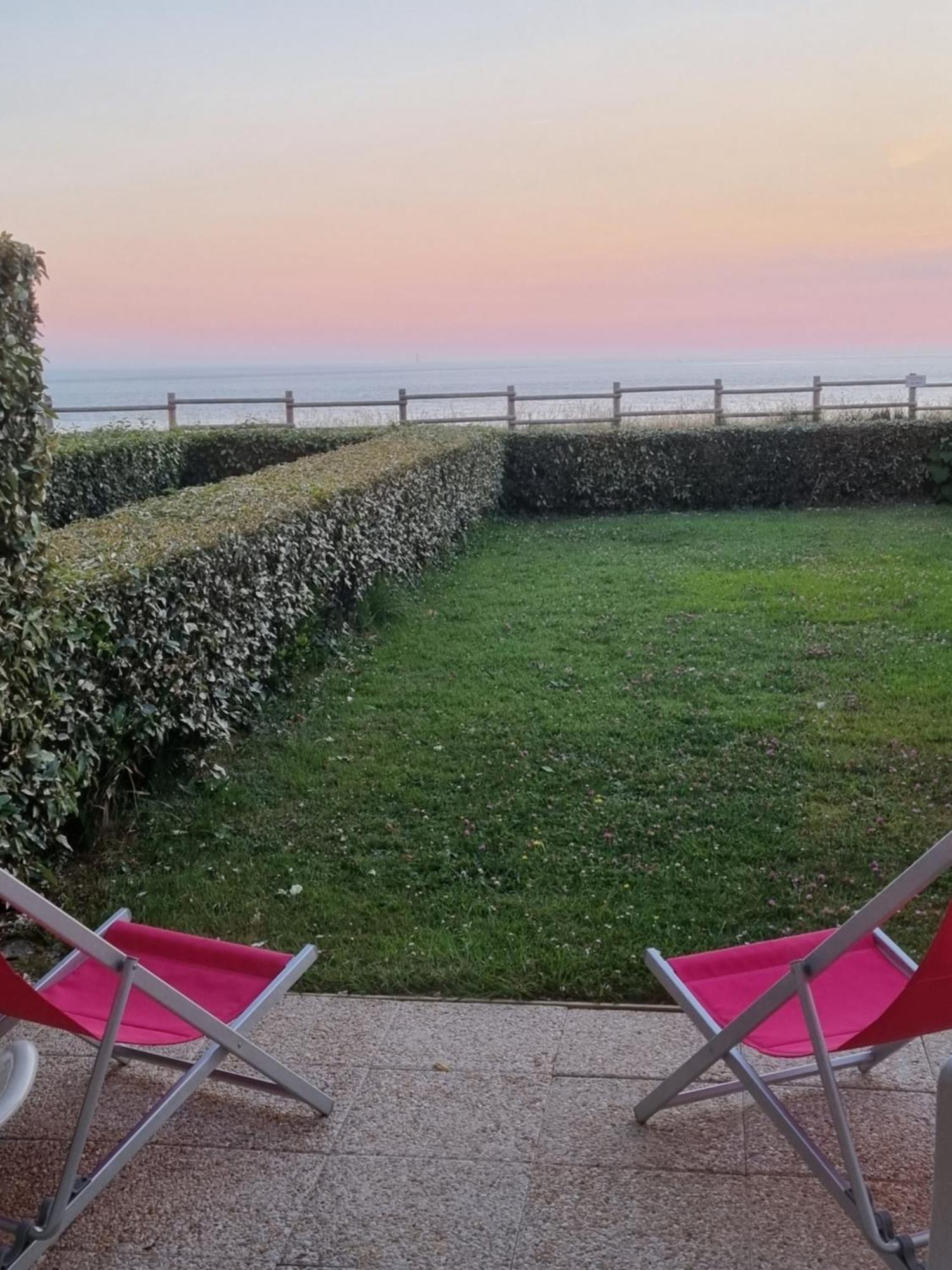 Les Rochers De Vallieres, Appartement De 35 M2 Avec 1 Chambre, Terrasses, Jardin 140 M2, Vue Panoramique Face A L'Ocean ! Saint-Georges-de-Didonne Kültér fotó